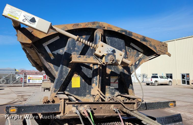 image for item NB9851 2008 Side Dump Industries side dump trailer