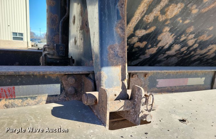 image for item NB9851 2008 Side Dump Industries side dump trailer