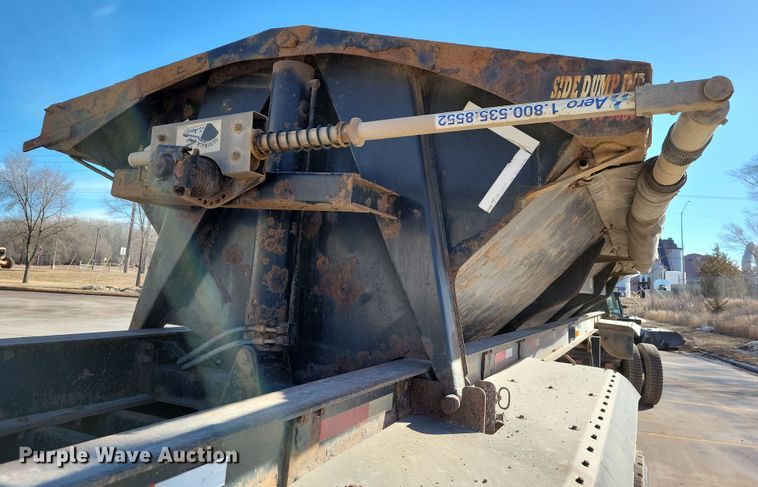image for item NB9851 2008 Side Dump Industries side dump trailer