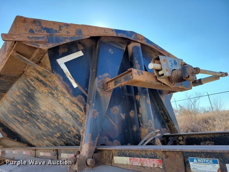 image for item NB9851 2008 Side Dump Industries side dump trailer
