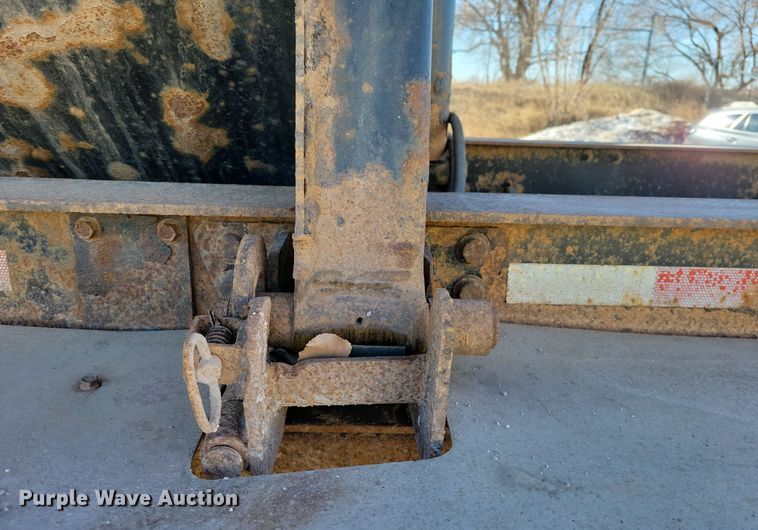 image for item NB9851 2008 Side Dump Industries side dump trailer