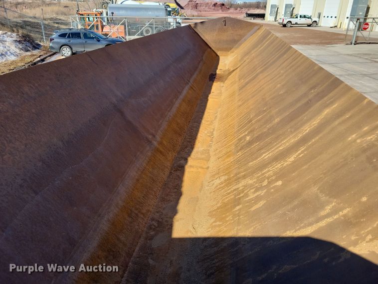 image for item NB9851 2008 Side Dump Industries side dump trailer