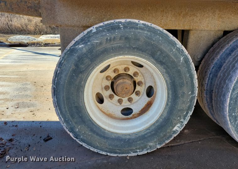 image for item NB9851 2008 Side Dump Industries side dump trailer