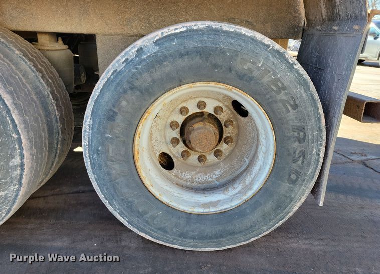 image for item NB9851 2008 Side Dump Industries side dump trailer