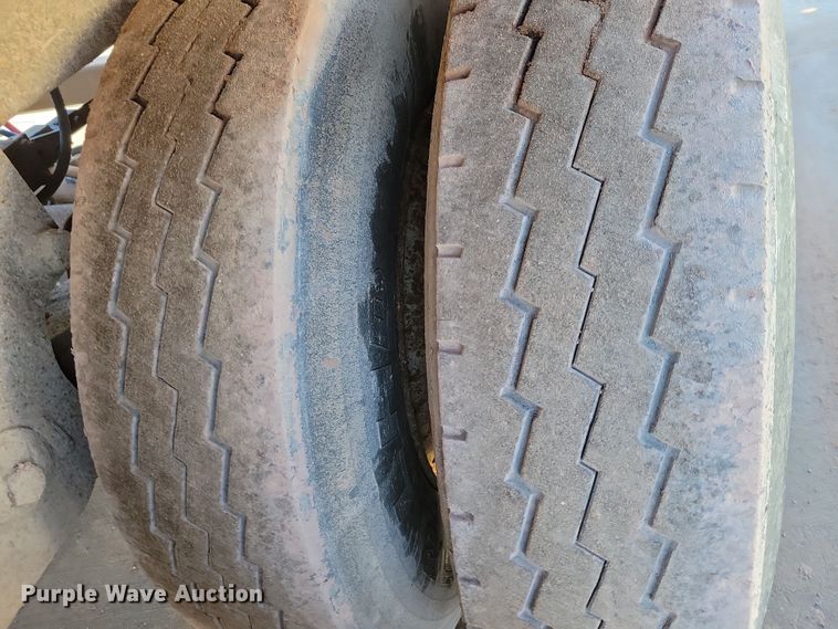 image for item NB9851 2008 Side Dump Industries side dump trailer