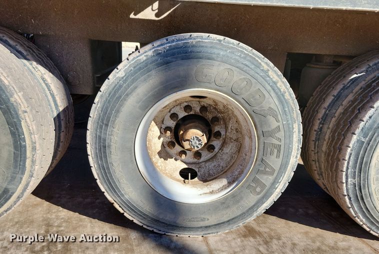 image for item NB9851 2008 Side Dump Industries side dump trailer