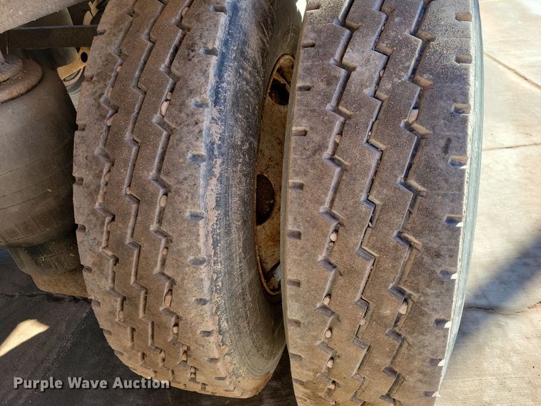 image for item NB9851 2008 Side Dump Industries side dump trailer