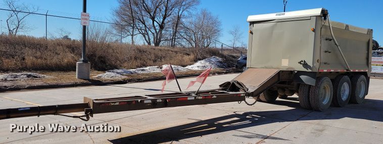 image for item NB9853 2000 Trail King end dump pup trailer