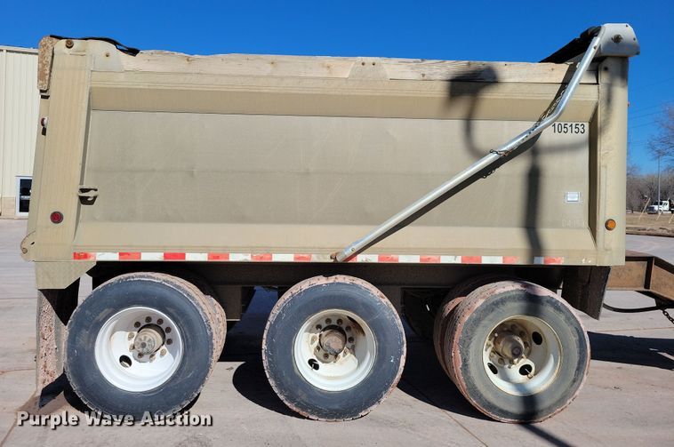 image for item NB9853 2000 Trail King end dump pup trailer
