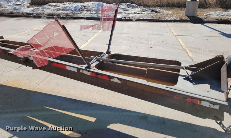 image for item NB9853 2000 Trail King end dump pup trailer