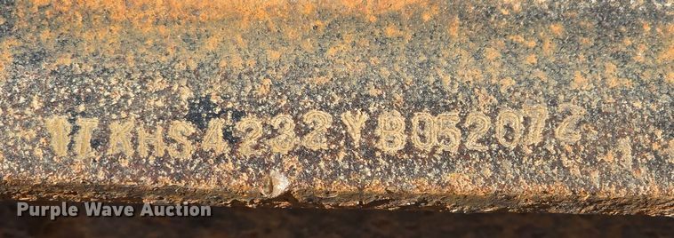 image for item NB9853 2000 Trail King end dump pup trailer