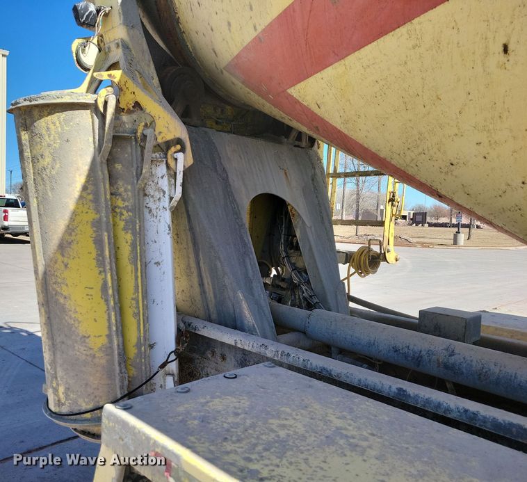 image for item NB9854 2006 Kenworth W900 ready mix truck