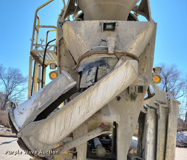 image for item NB9854 2006 Kenworth W900 ready mix truck