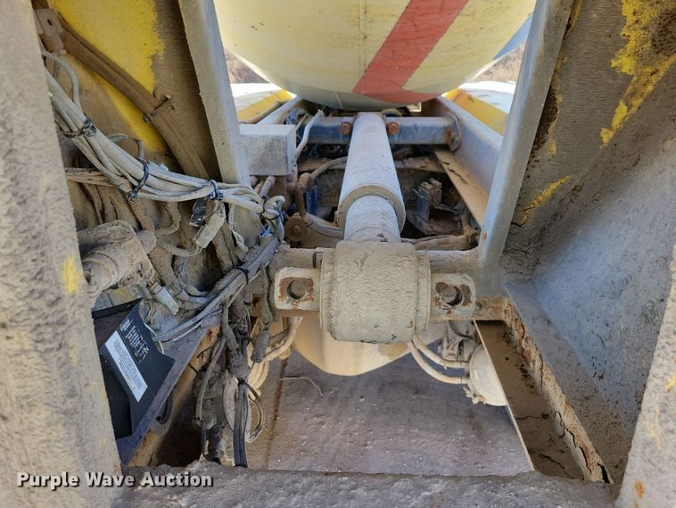 image for item NB9854 2006 Kenworth W900 ready mix truck