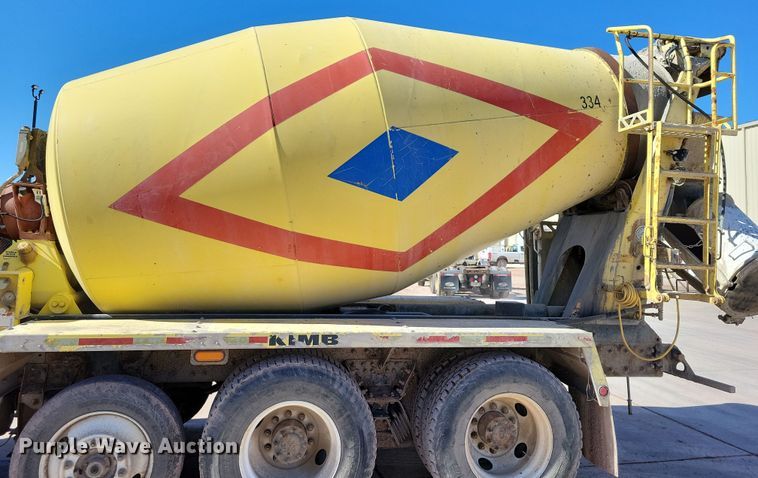 image for item NB9854 2006 Kenworth W900 ready mix truck