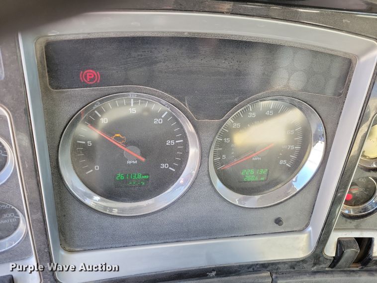 image for item NB9854 2006 Kenworth W900 ready mix truck