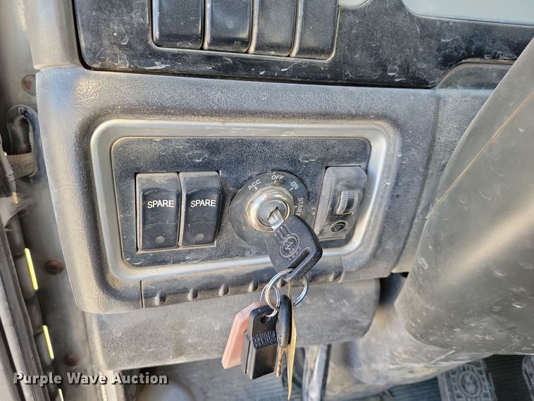 image for item NB9854 2006 Kenworth W900 ready mix truck