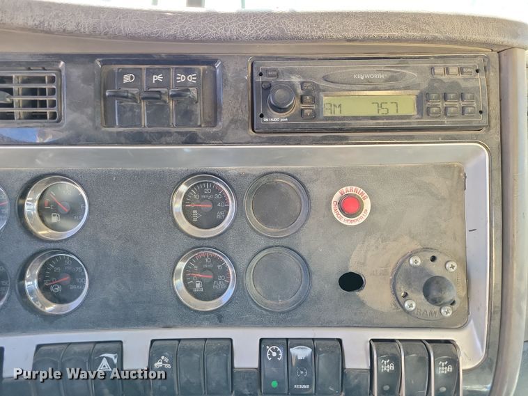 image for item NB9854 2006 Kenworth W900 ready mix truck