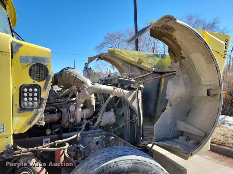 image for item NB9854 2006 Kenworth W900 ready mix truck