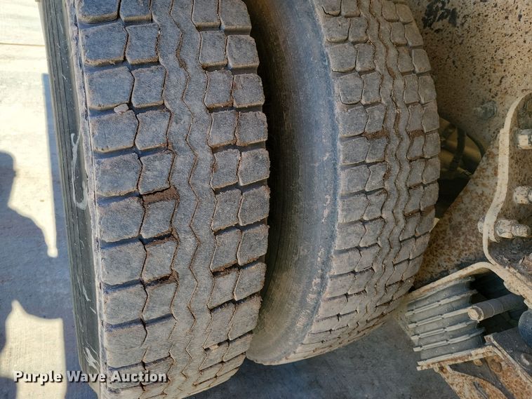 image for item NB9854 2006 Kenworth W900 ready mix truck