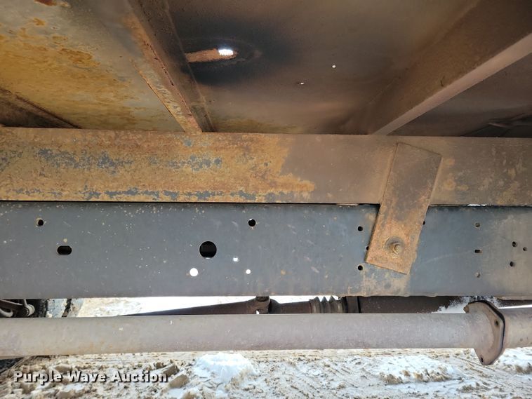 image for item NB9876 2016 Ford F450 Super Duty Crew Cab flatbed truck