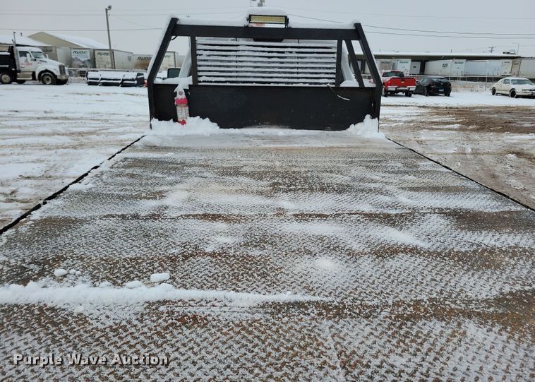 image for item NB9876 2016 Ford F450 Super Duty Crew Cab flatbed truck