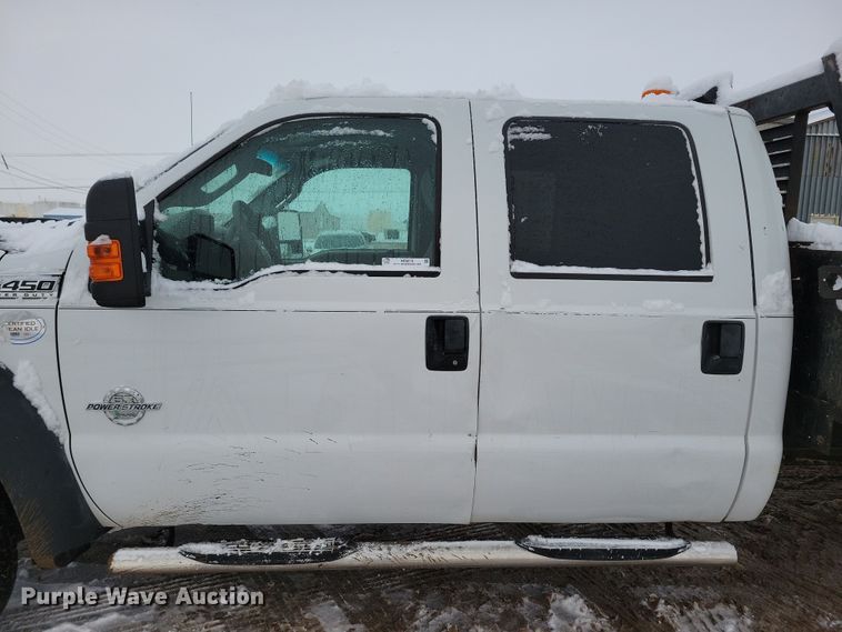 image for item NB9876 2016 Ford F450 Super Duty Crew Cab flatbed truck