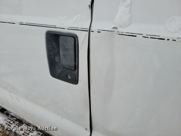 image for item NB9876 2016 Ford F450 Super Duty Crew Cab flatbed truck