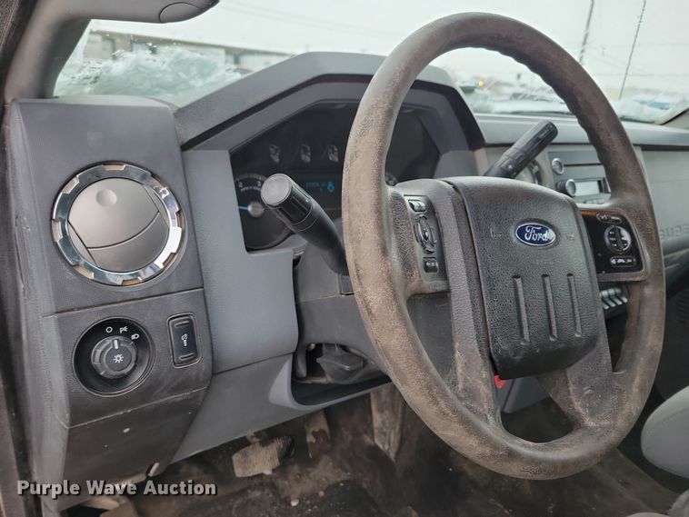 image for item NB9876 2016 Ford F450 Super Duty Crew Cab flatbed truck