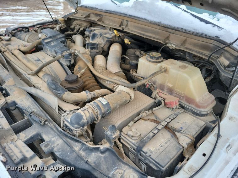 image for item NB9876 2016 Ford F450 Super Duty Crew Cab flatbed truck