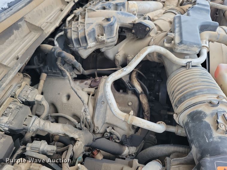 image for item NB9876 2016 Ford F450 Super Duty Crew Cab flatbed truck