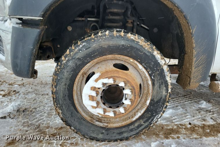 image for item NB9876 2016 Ford F450 Super Duty Crew Cab flatbed truck