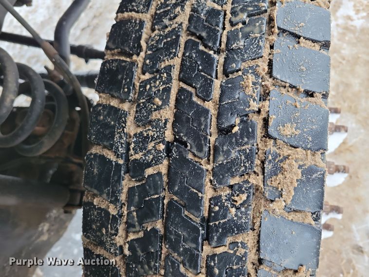 image for item NB9876 2016 Ford F450 Super Duty Crew Cab flatbed truck