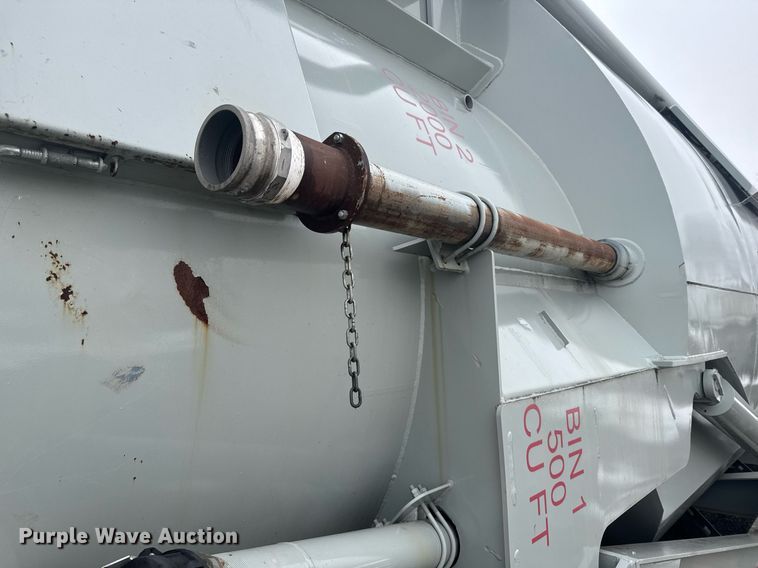 image for item NN9557 2014 Mertz Manufacturing 101893543 sand silo trailer