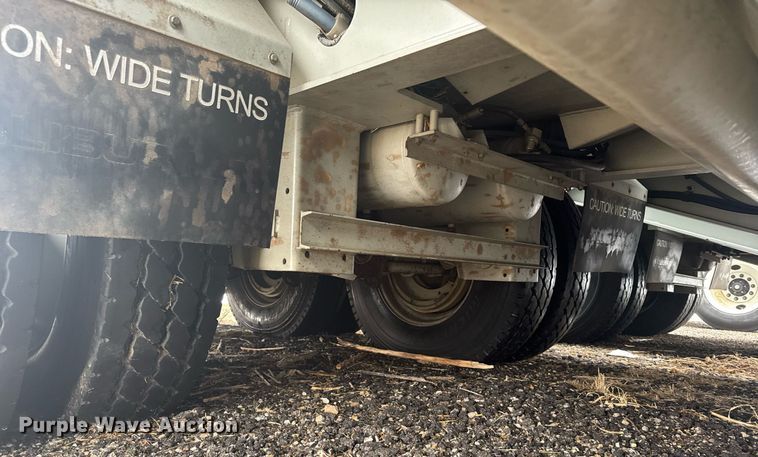 image for item NN9557 2014 Mertz Manufacturing 101893543 sand silo trailer