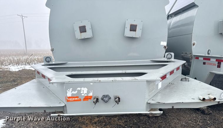 image for item NN9557 2014 Mertz Manufacturing 101893543 sand silo trailer