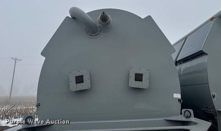 image for item NN9557 2014 Mertz Manufacturing 101893543 sand silo trailer