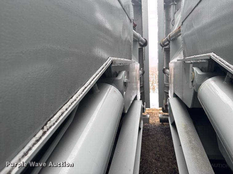 image for item NN9557 2014 Mertz Manufacturing 101893543 sand silo trailer