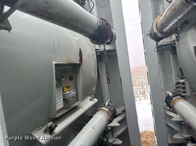 image for item NN9557 2014 Mertz Manufacturing 101893543 sand silo trailer