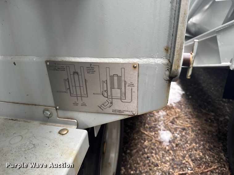 image for item NN9557 2014 Mertz Manufacturing 101893543 sand silo trailer