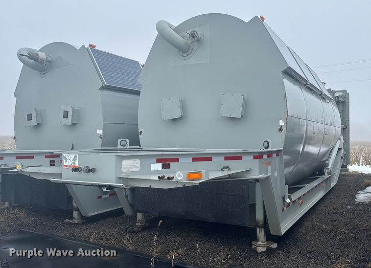 image for item NN9558 2014 Mertz Manufacturing 101893543 sand silo trailer