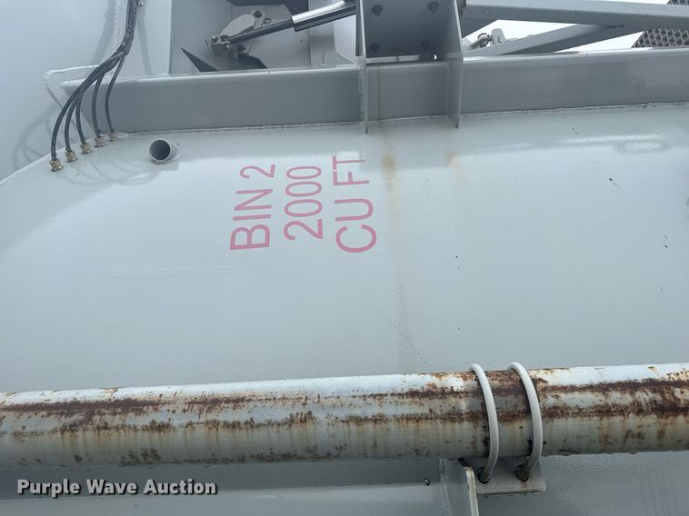 image for item NN9558 2014 Mertz Manufacturing 101893543 sand silo trailer