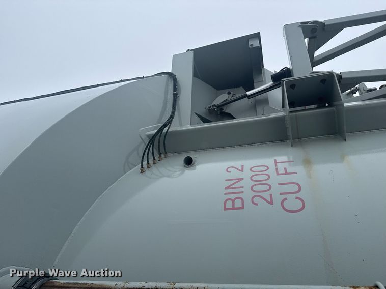 image for item NN9558 2014 Mertz Manufacturing 101893543 sand silo trailer