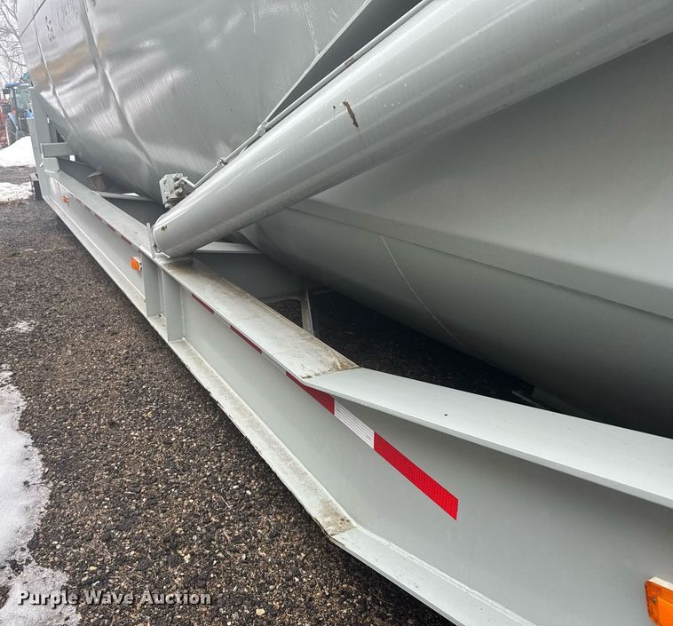 image for item NN9558 2014 Mertz Manufacturing 101893543 sand silo trailer
