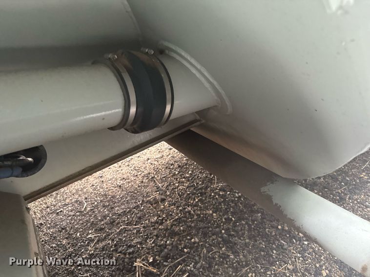 image for item NN9558 2014 Mertz Manufacturing 101893543 sand silo trailer