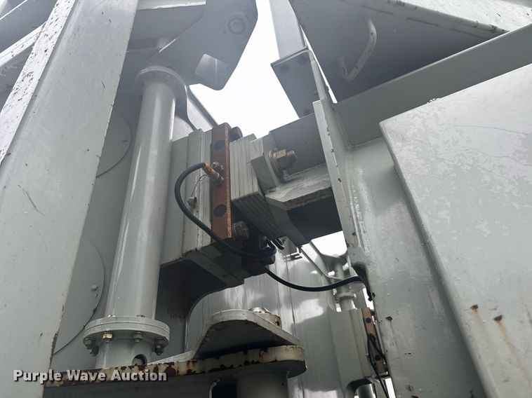 image for item NN9558 2014 Mertz Manufacturing 101893543 sand silo trailer