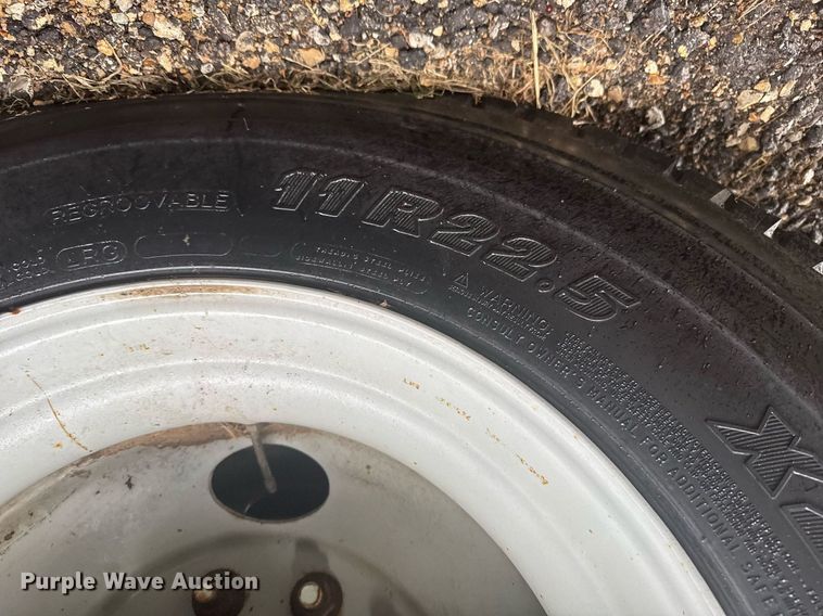 image for item NN9558 2014 Mertz Manufacturing 101893543 sand silo trailer