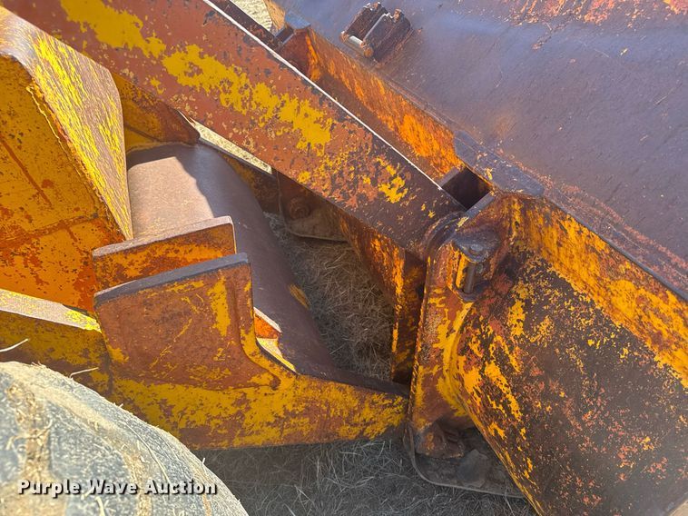 image for item NN9582 Tractomotive TL-20-D wheel loader