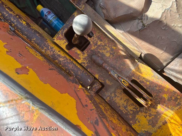 image for item NN9582 Tractomotive TL-20-D wheel loader