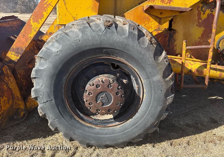 image for item NN9582 Tractomotive TL-20-D wheel loader